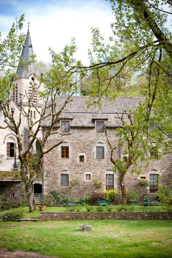 Le Vieux Pont Hotel Belcastel  Exterior foto